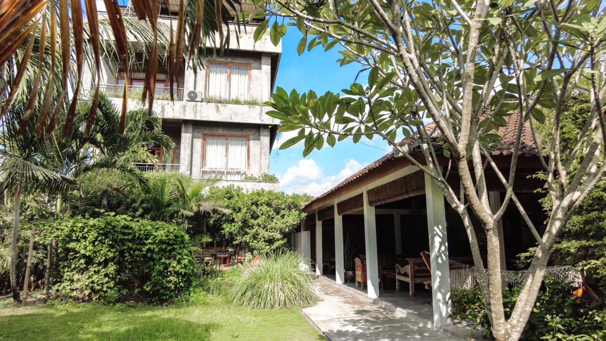 Ohmmstay - Rumah Pendopo Tanjungtirto Exterior photo